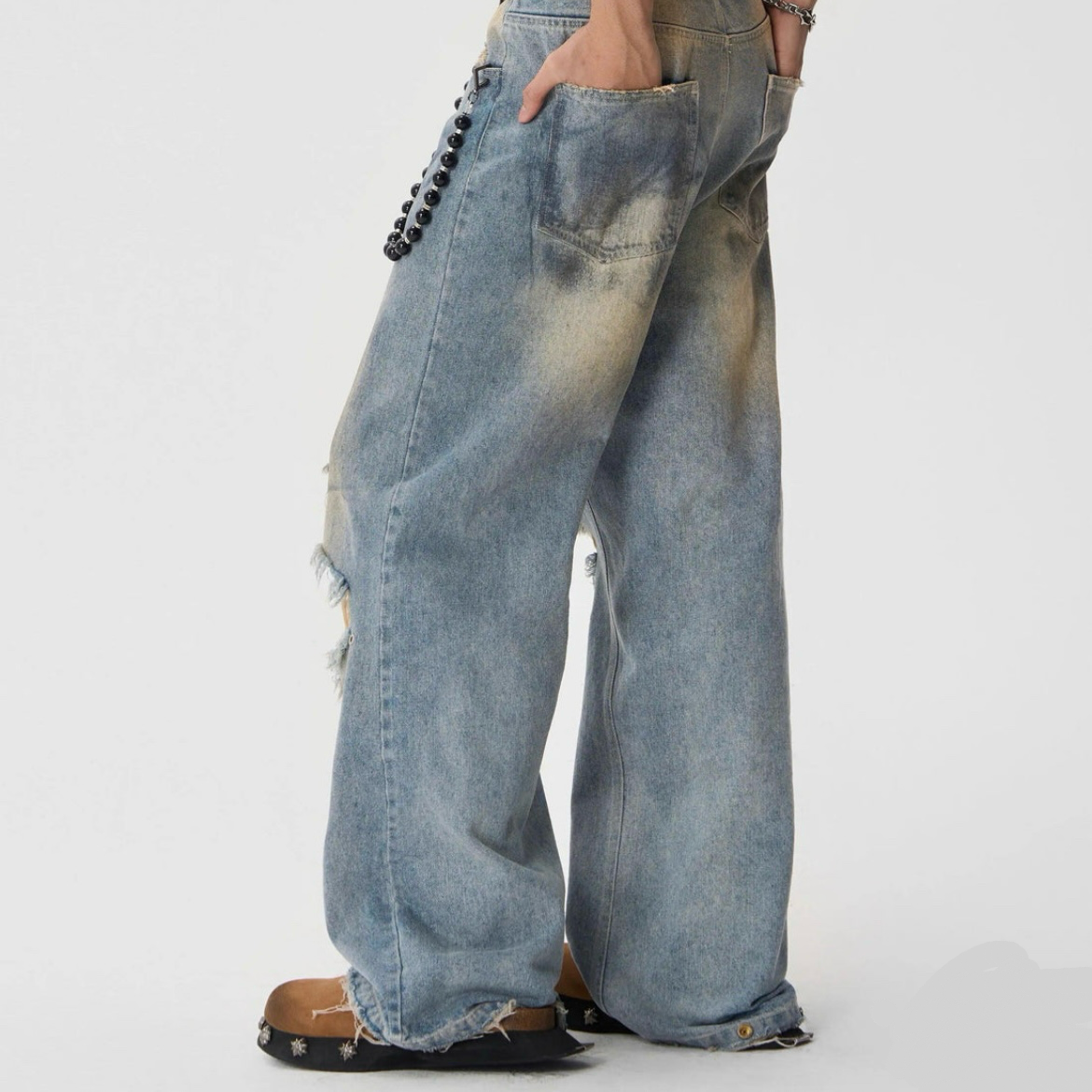 “The Baggy” Thrashed Denim